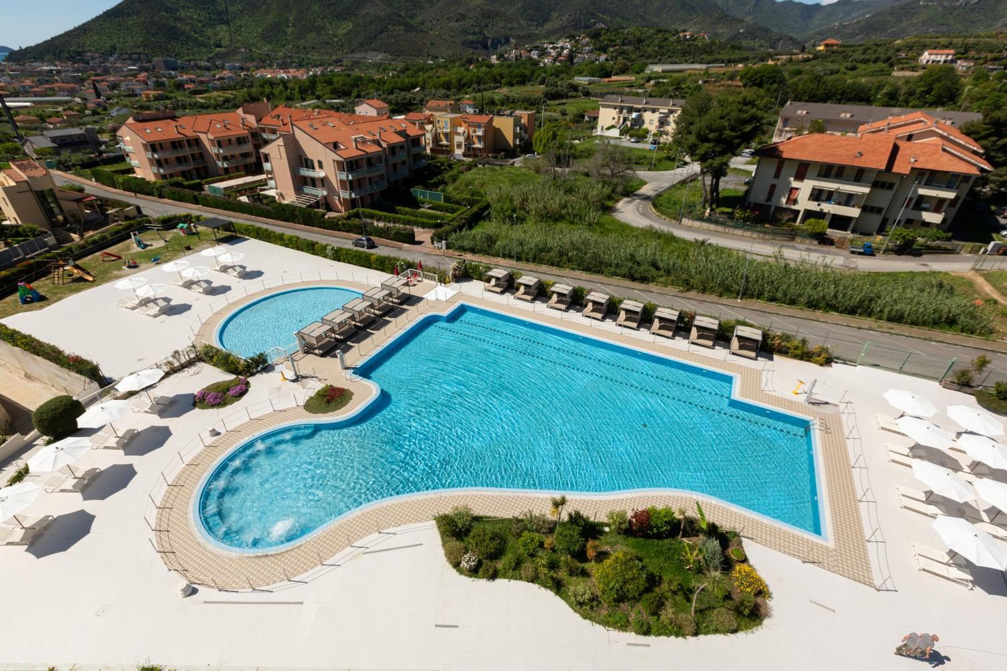 Ai Pozzi Village Resort & Spa Loano Exterior foto